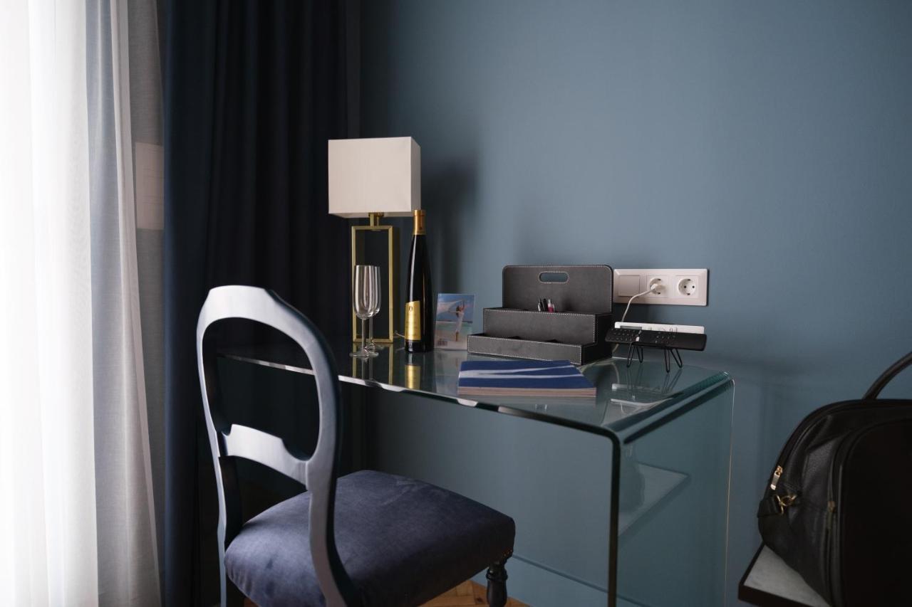 K23 Color Suites Атина Екстериор снимка