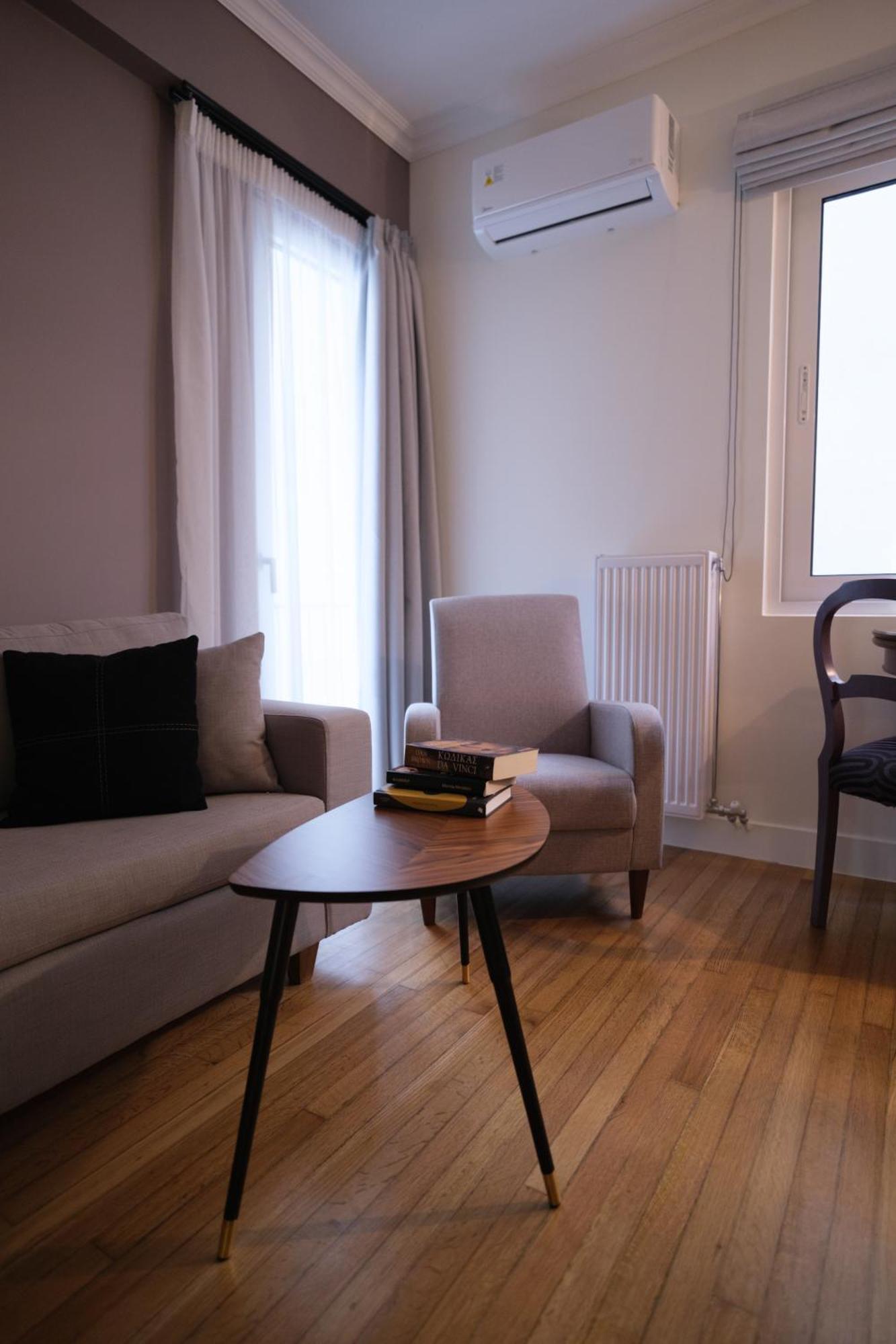 K23 Color Suites Атина Екстериор снимка